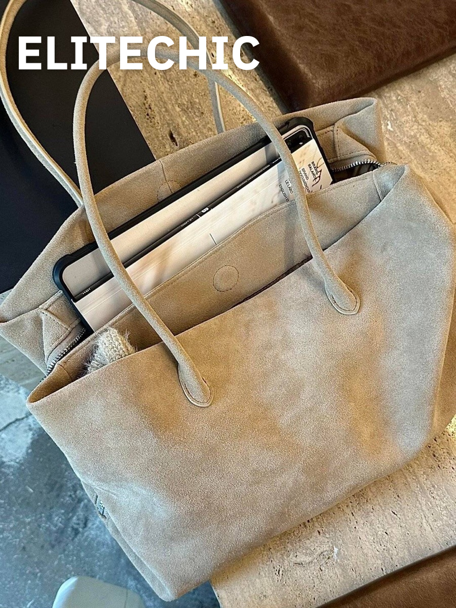 Túi tote da lộn be nhìn từ trên xuống